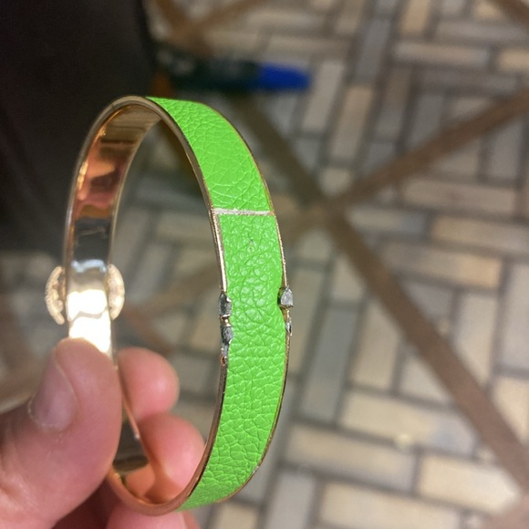 Tory Burch bangle bracelet - Picture 12 of 12